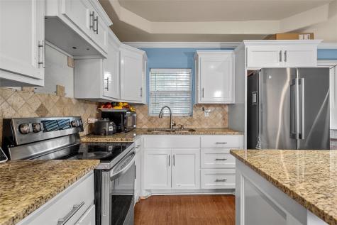 2221 S Park Avenue Waco TX 76706