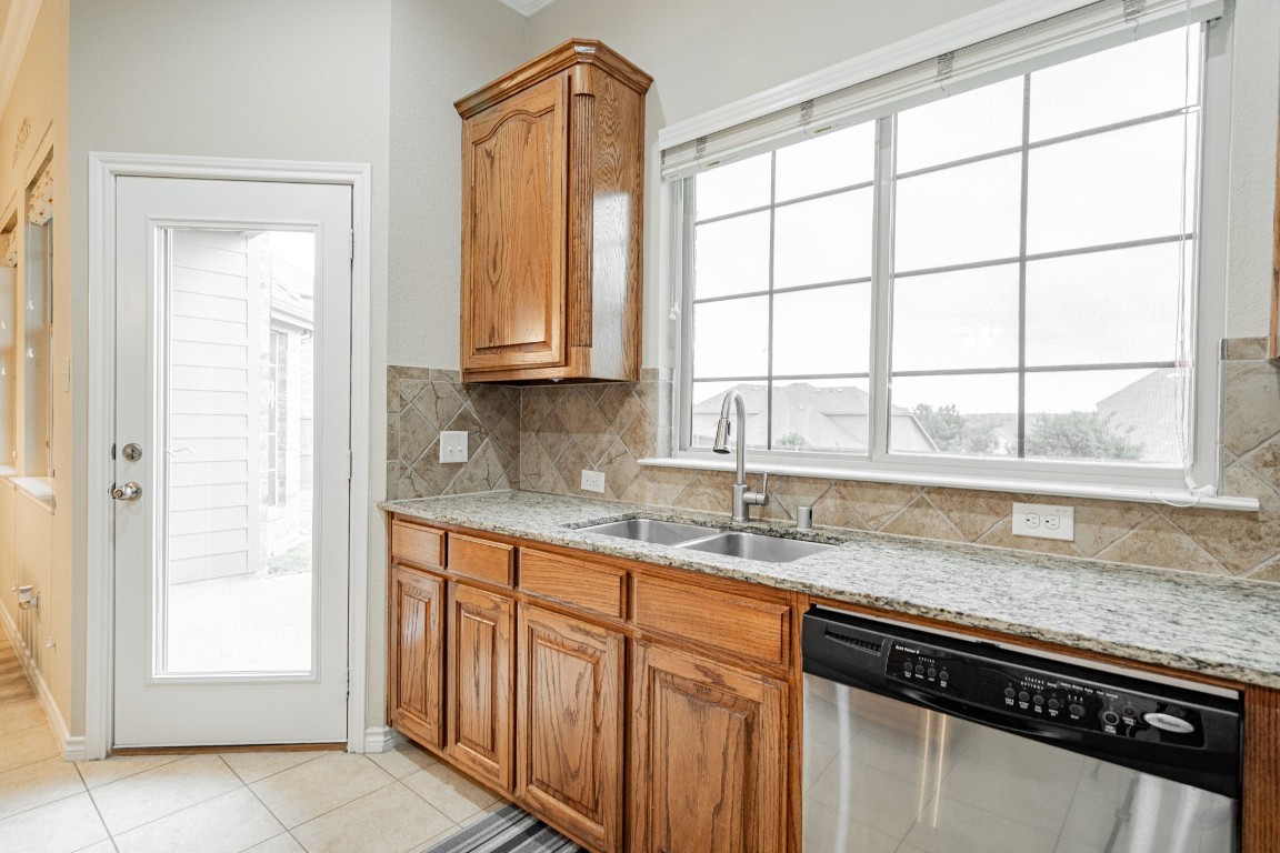 11909 Drummond Lane Fort Worth TX 76108