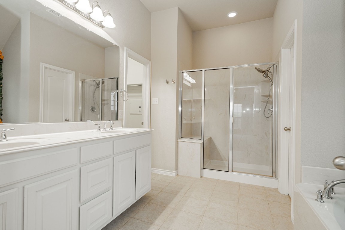11909 Drummond Lane Fort Worth TX 76108