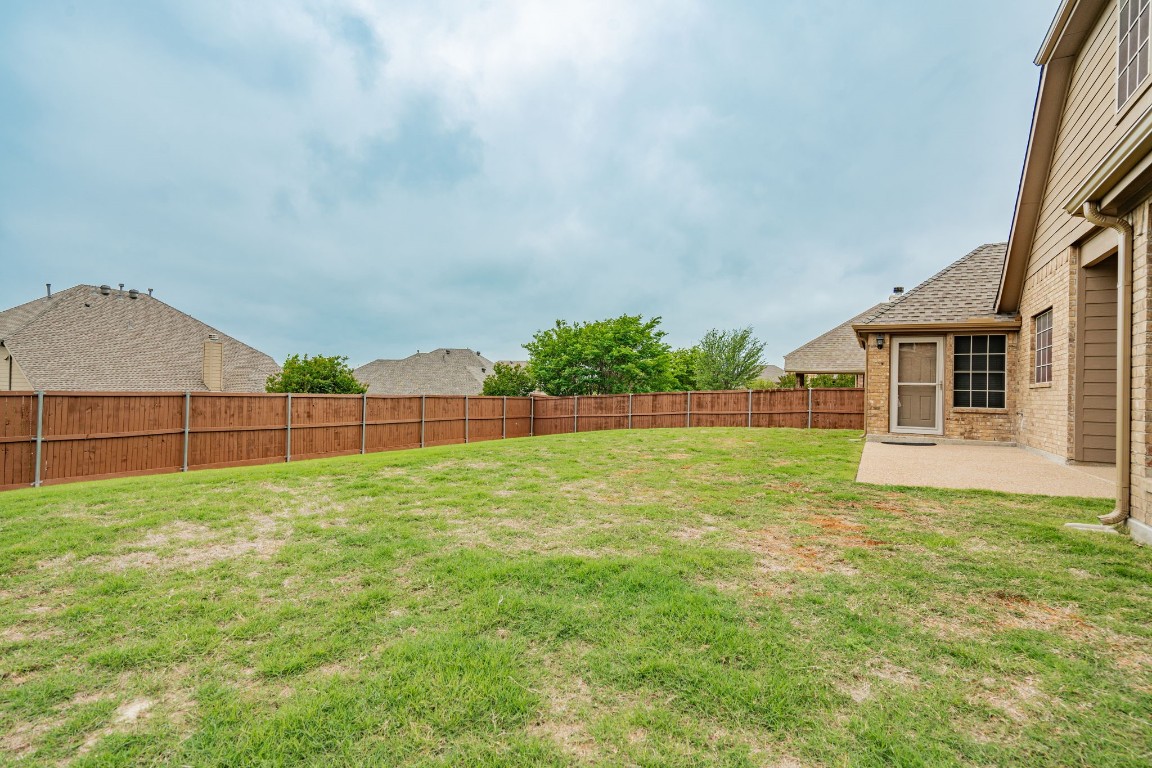 11909 Drummond Lane Fort Worth TX 76108