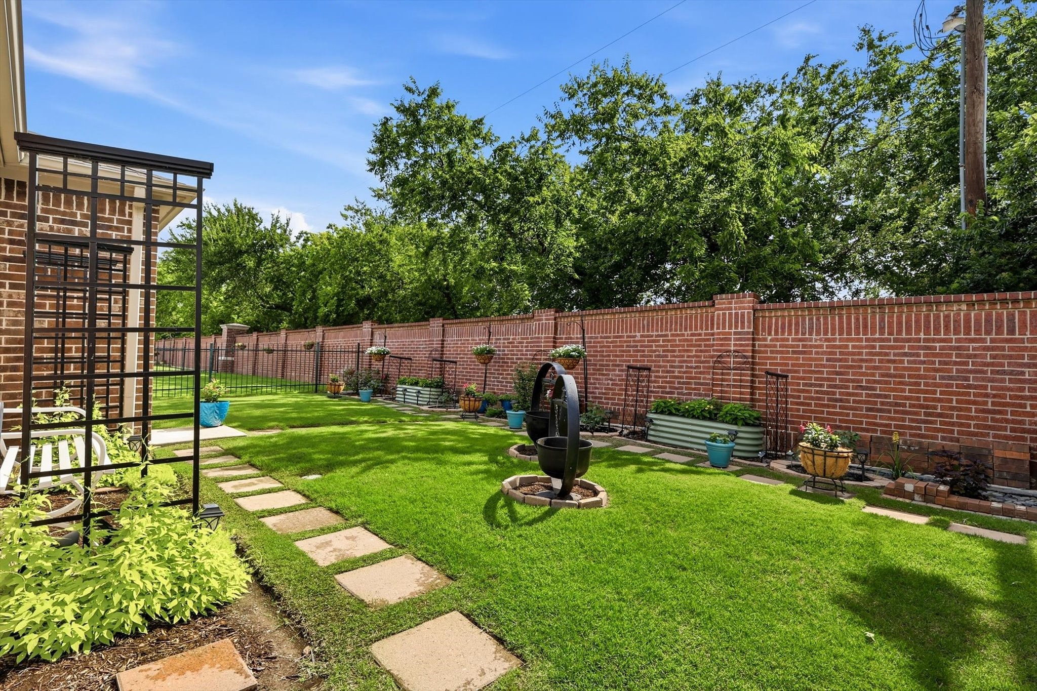 8915 Twin Pines Lane Frisco TX 75036