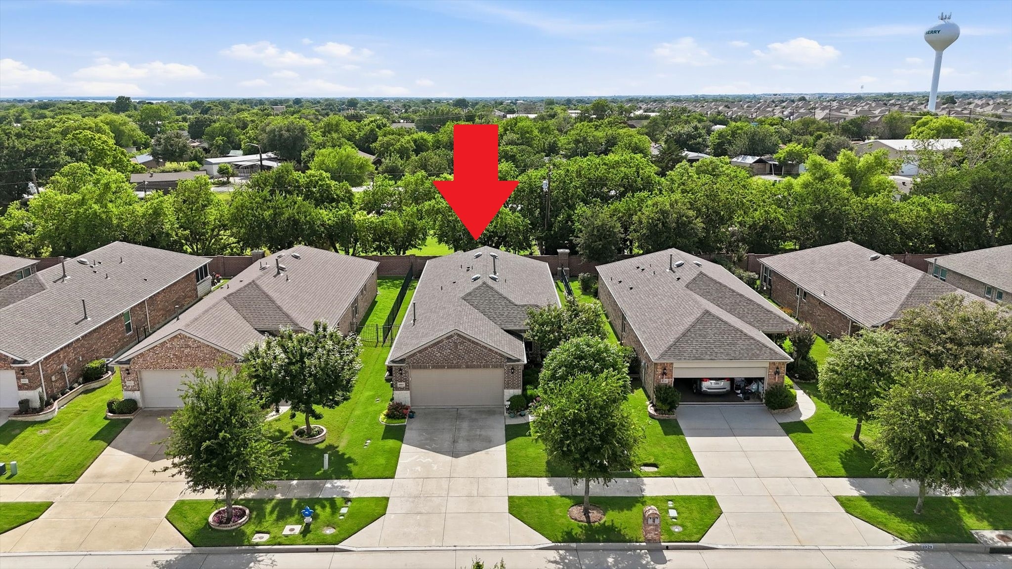 8915 Twin Pines Lane Frisco TX 75036