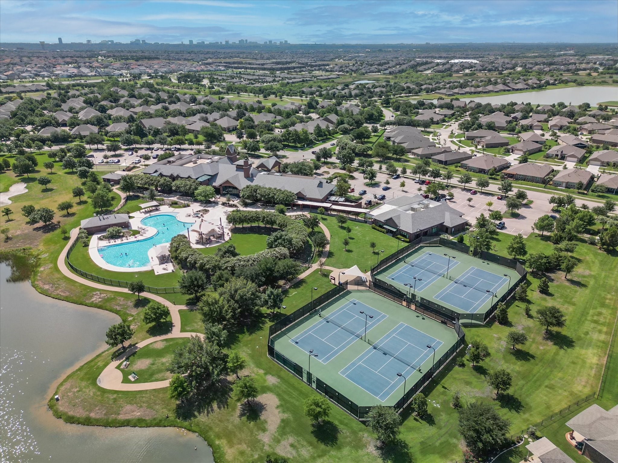 8915 Twin Pines Lane Frisco TX 75036