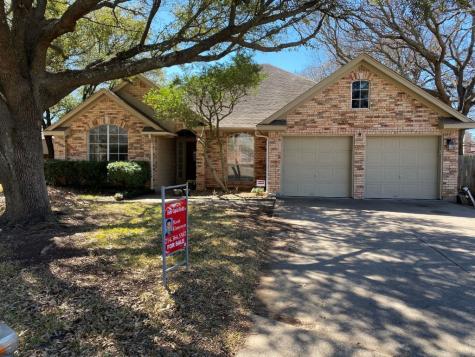 2110 Mikasa Drive Arlington TX 76001