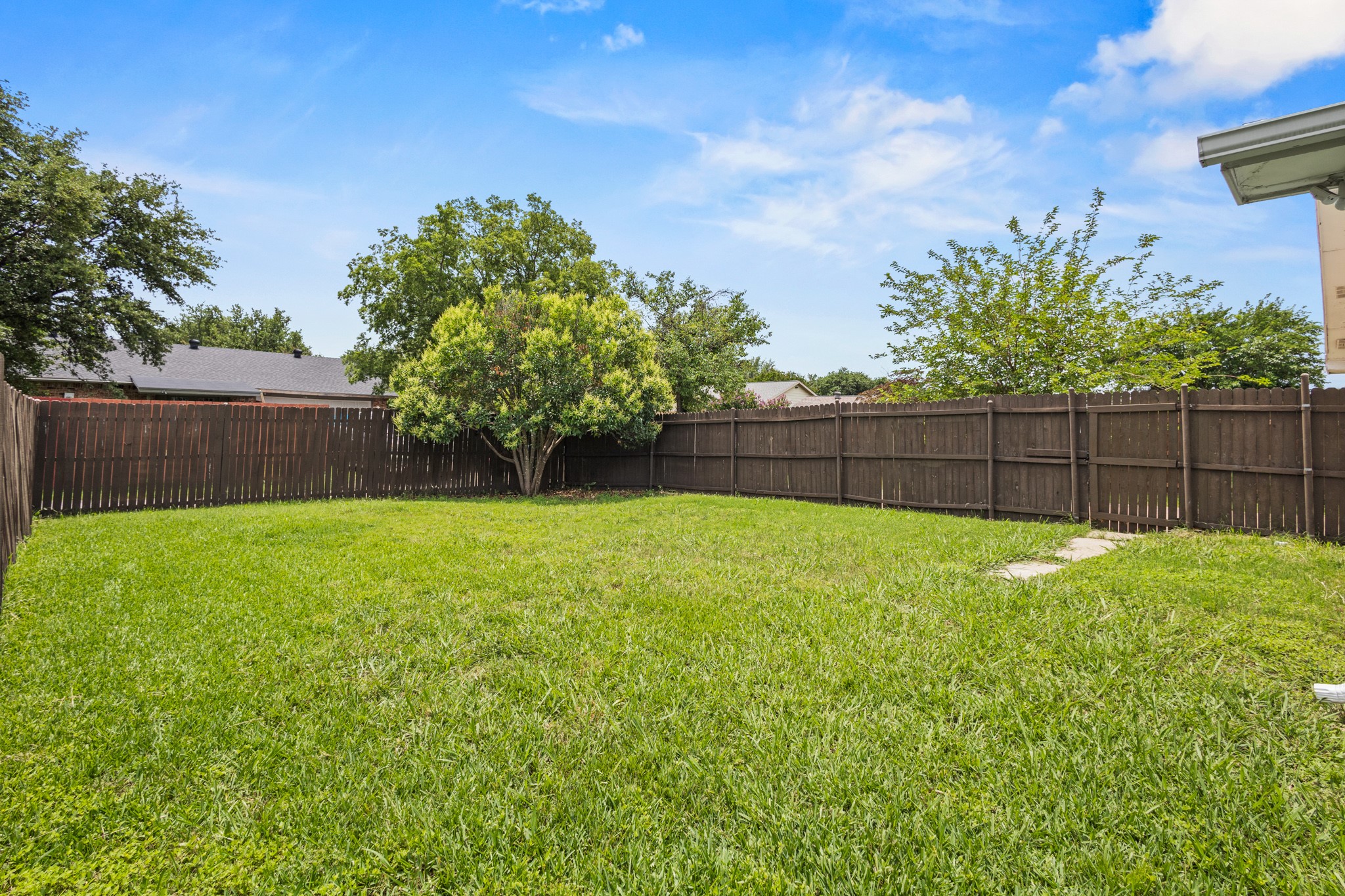 1824 Chamberlain Drive Carrollton TX 75007