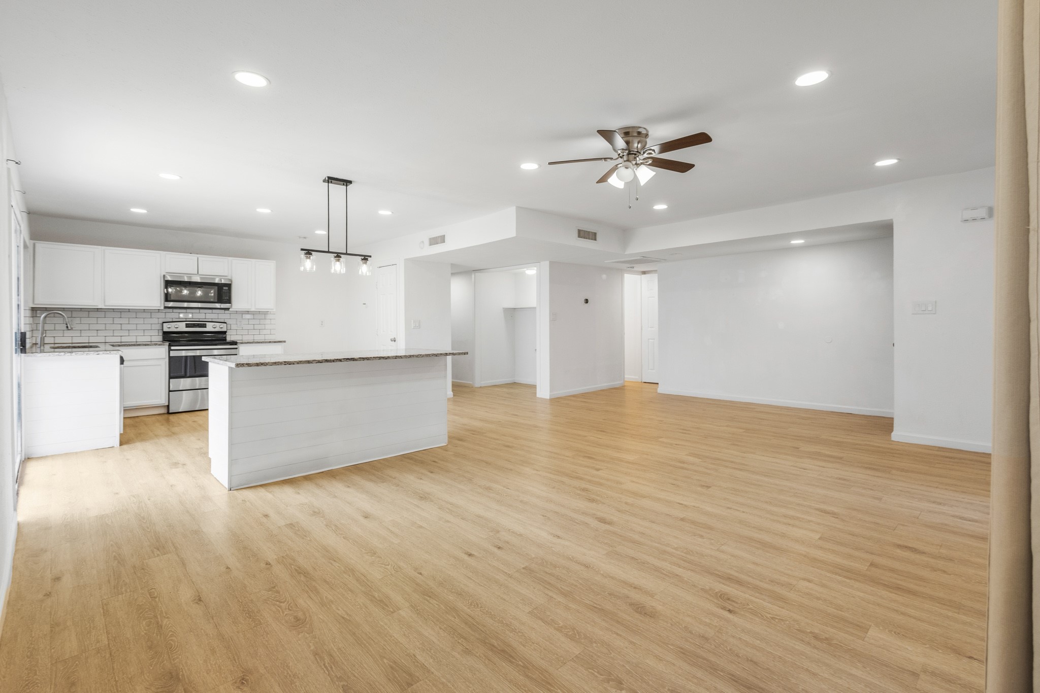 1824 Chamberlain Drive Carrollton TX 75007