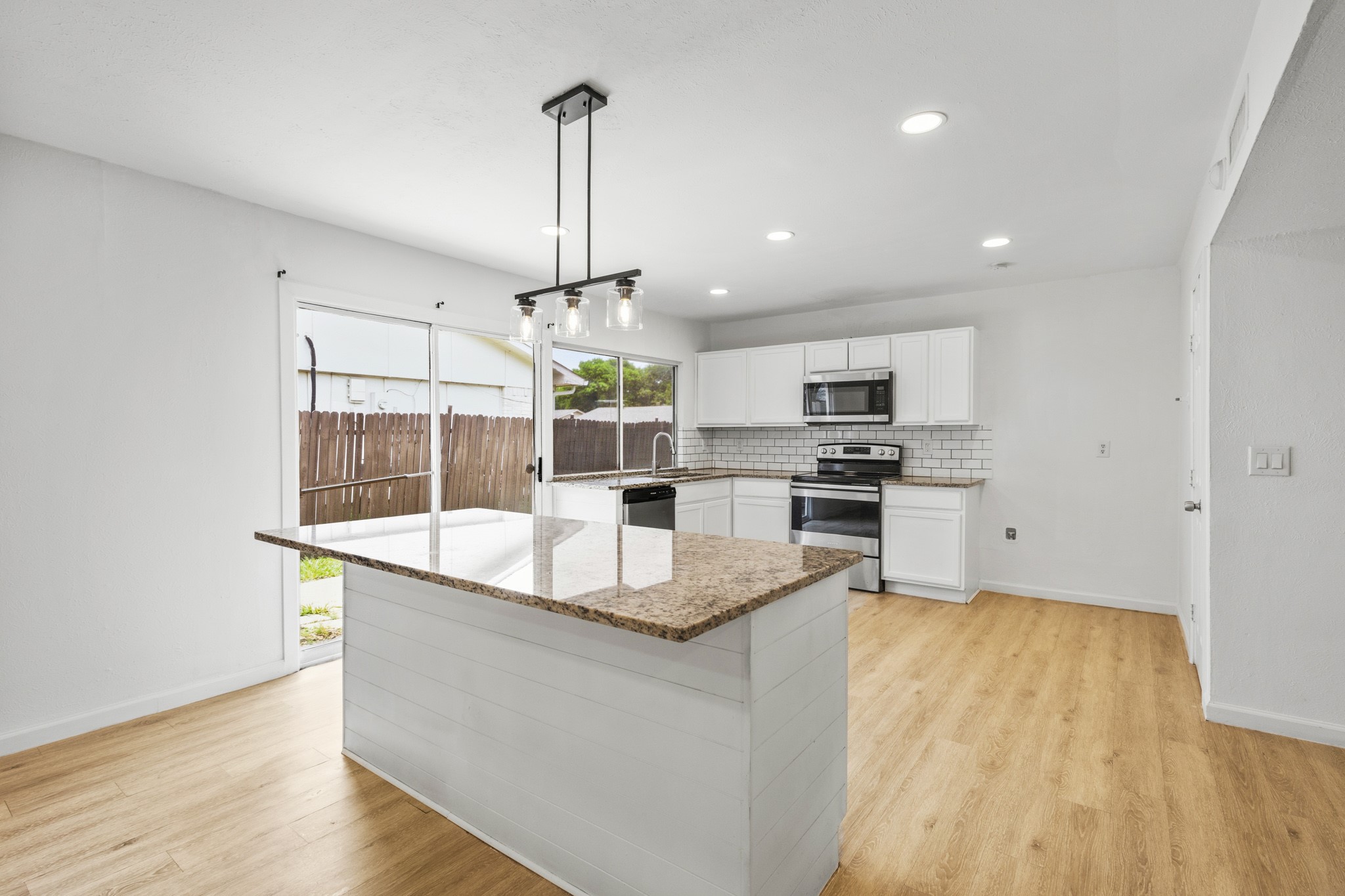 1824 Chamberlain Drive Carrollton TX 75007