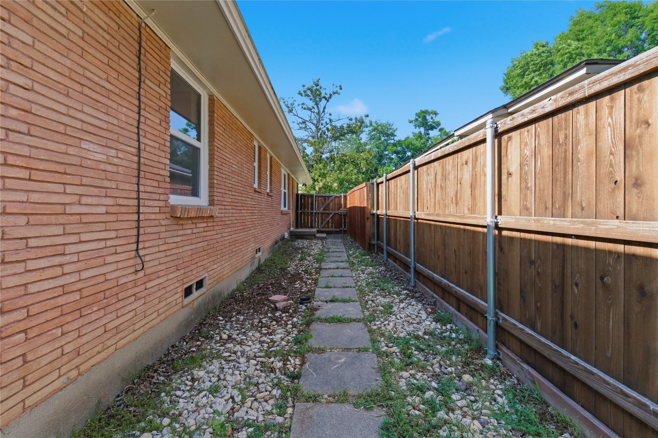 430 Terrace Drive Richardson TX 75081