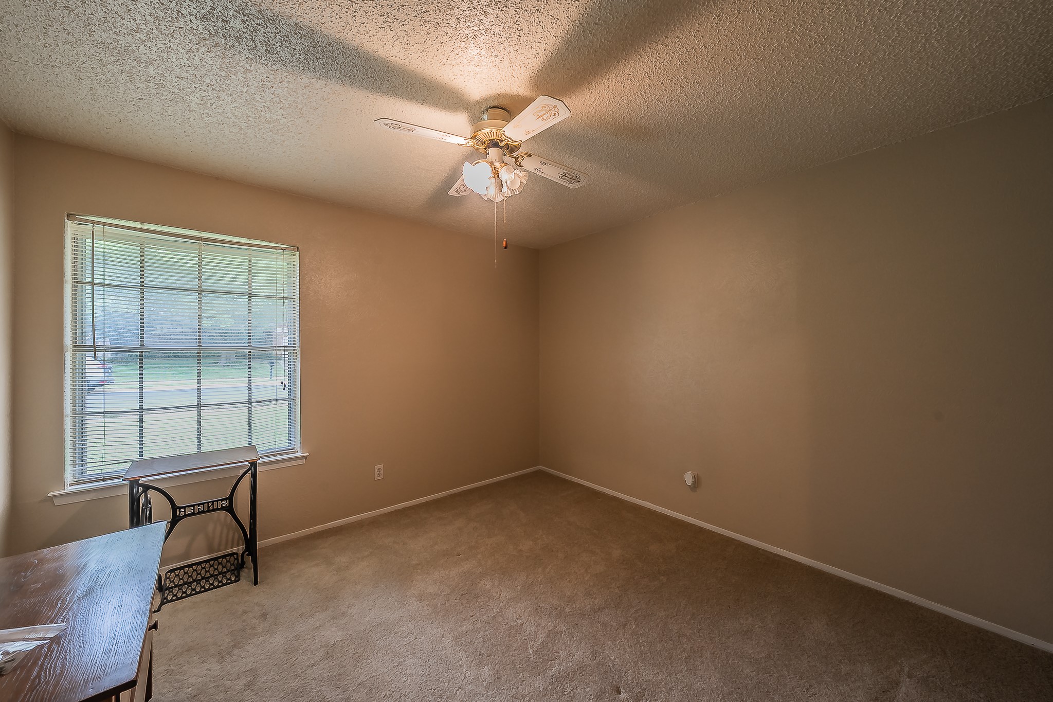 500 Emerson Drive Euless TX 76039