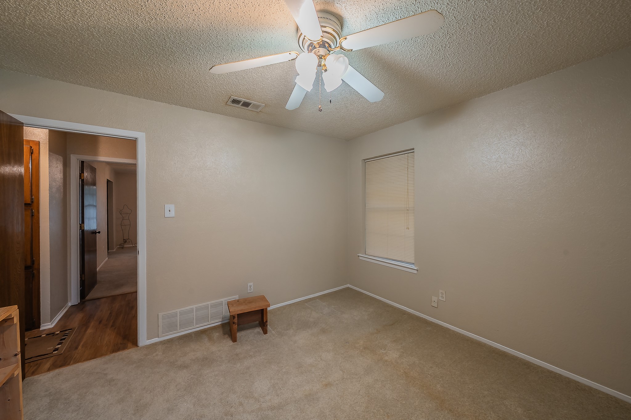 500 Emerson Drive Euless TX 76039