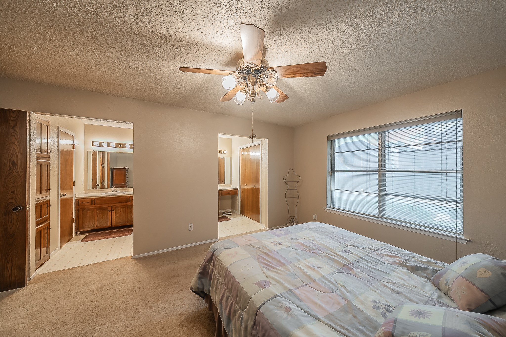 500 Emerson Drive Euless TX 76039