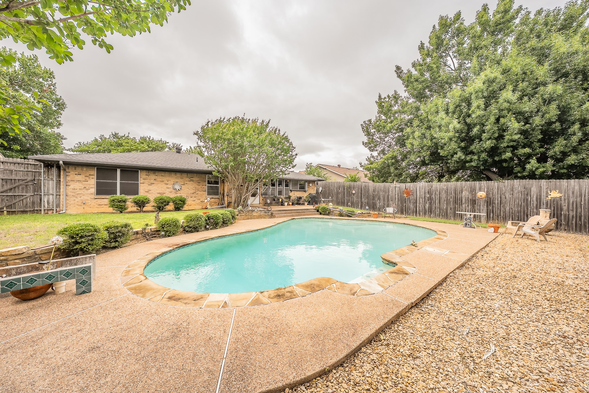 500 Emerson Drive Euless TX 76039