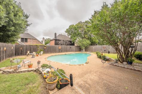 500 Emerson Drive Euless TX 76039