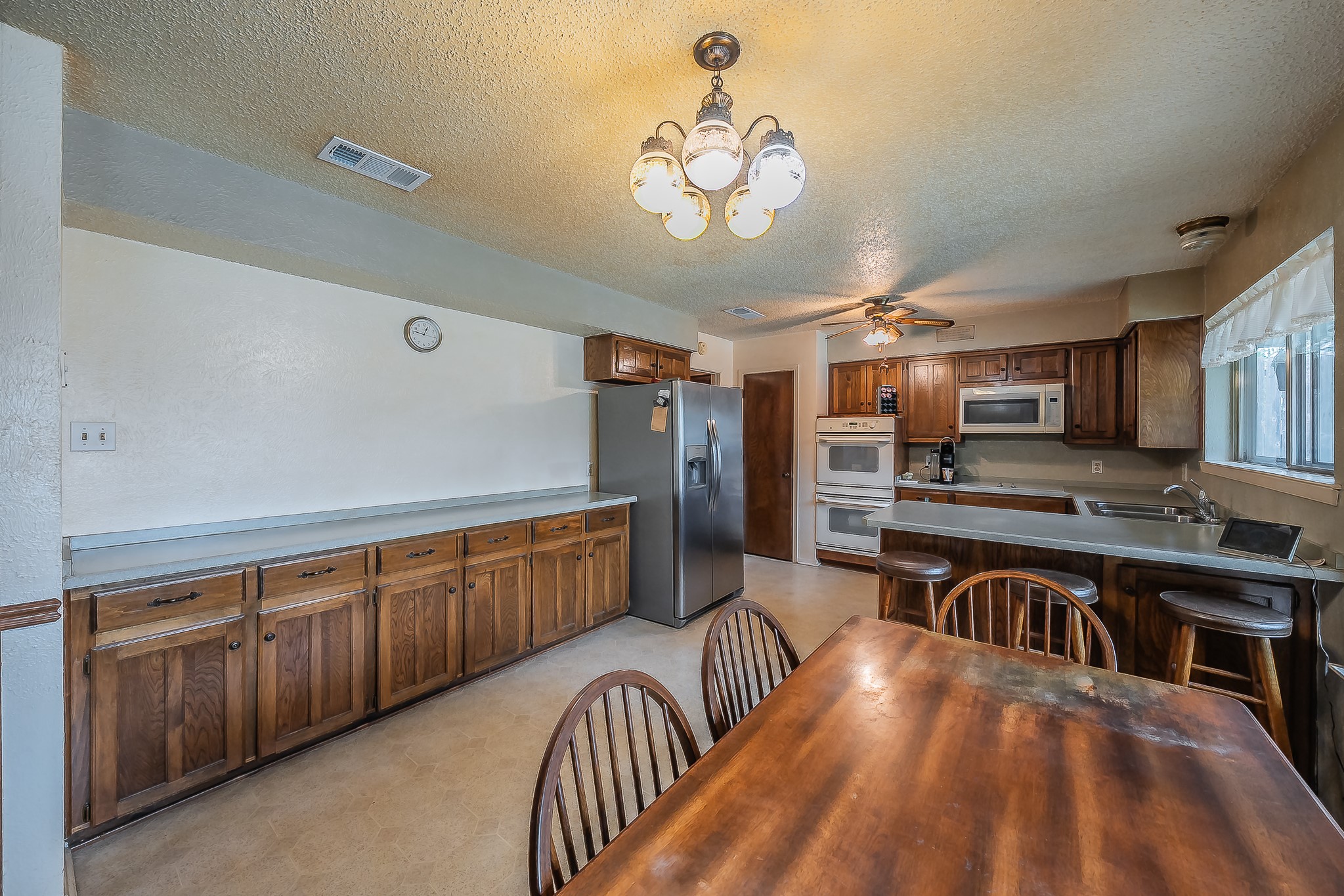 500 Emerson Drive Euless TX 76039