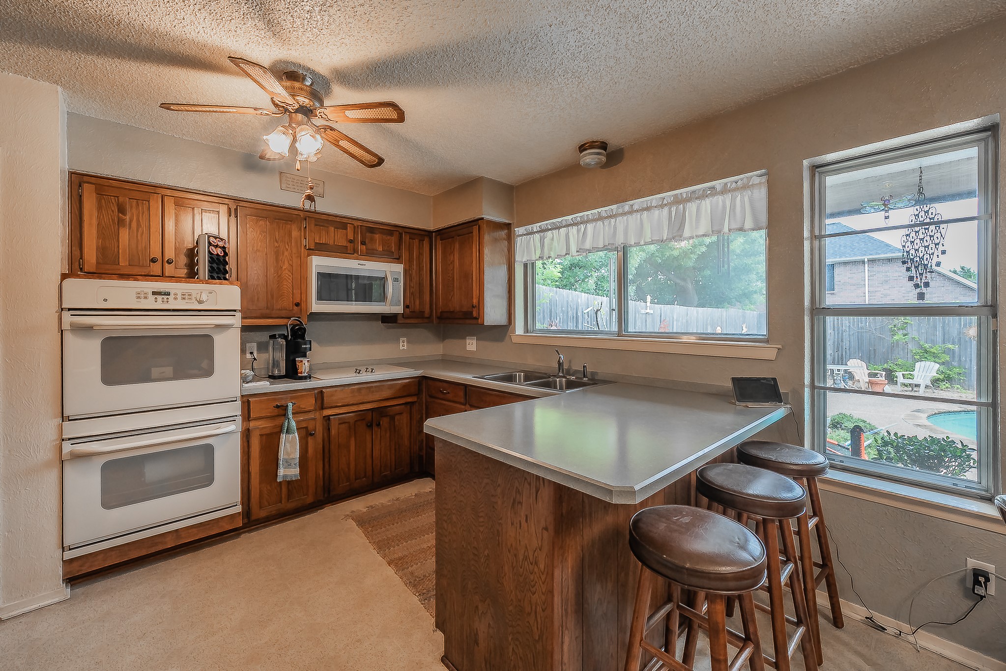 500 Emerson Drive Euless TX 76039