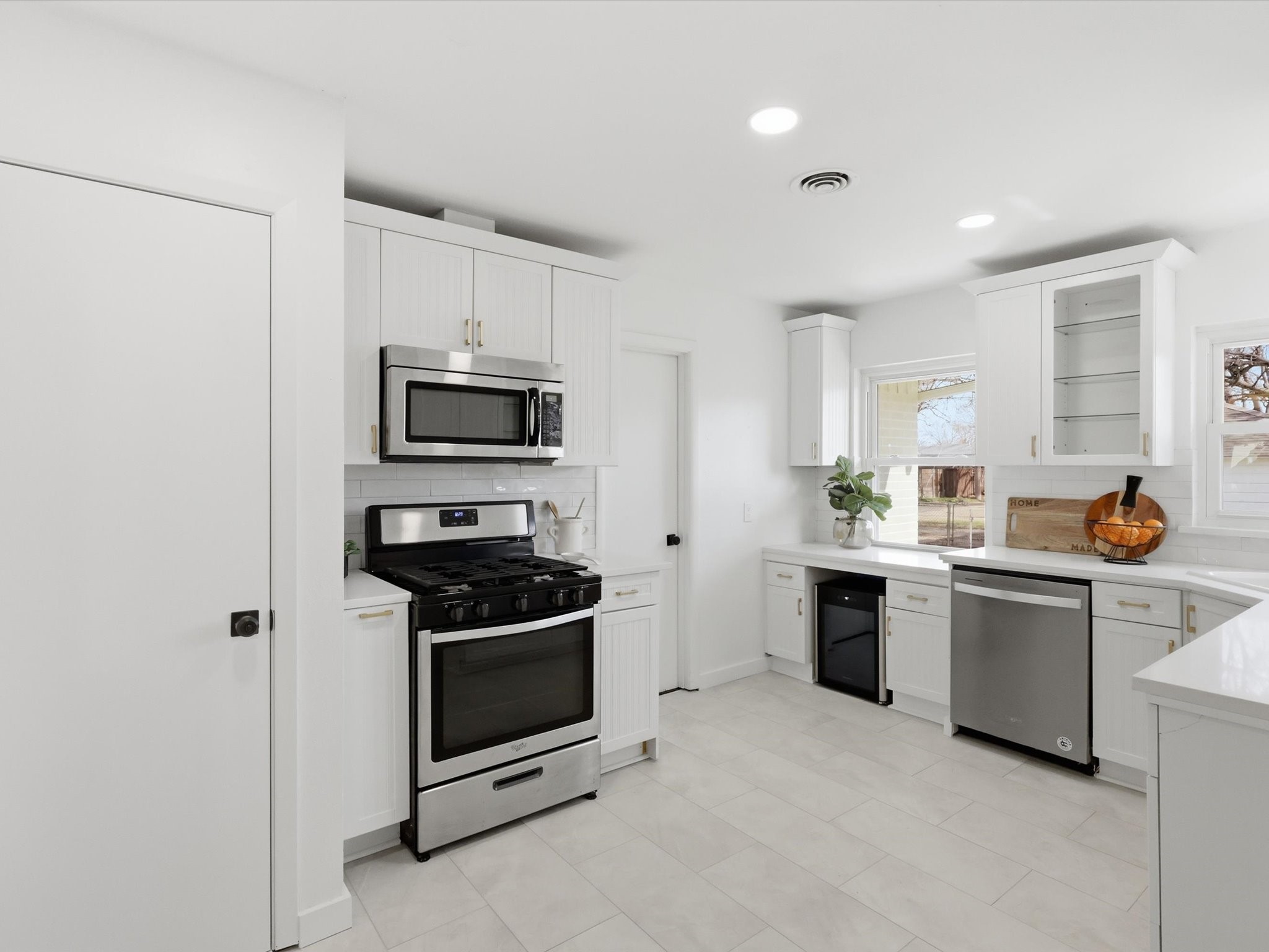 10322 Pinecrest Drive Dallas TX 75228