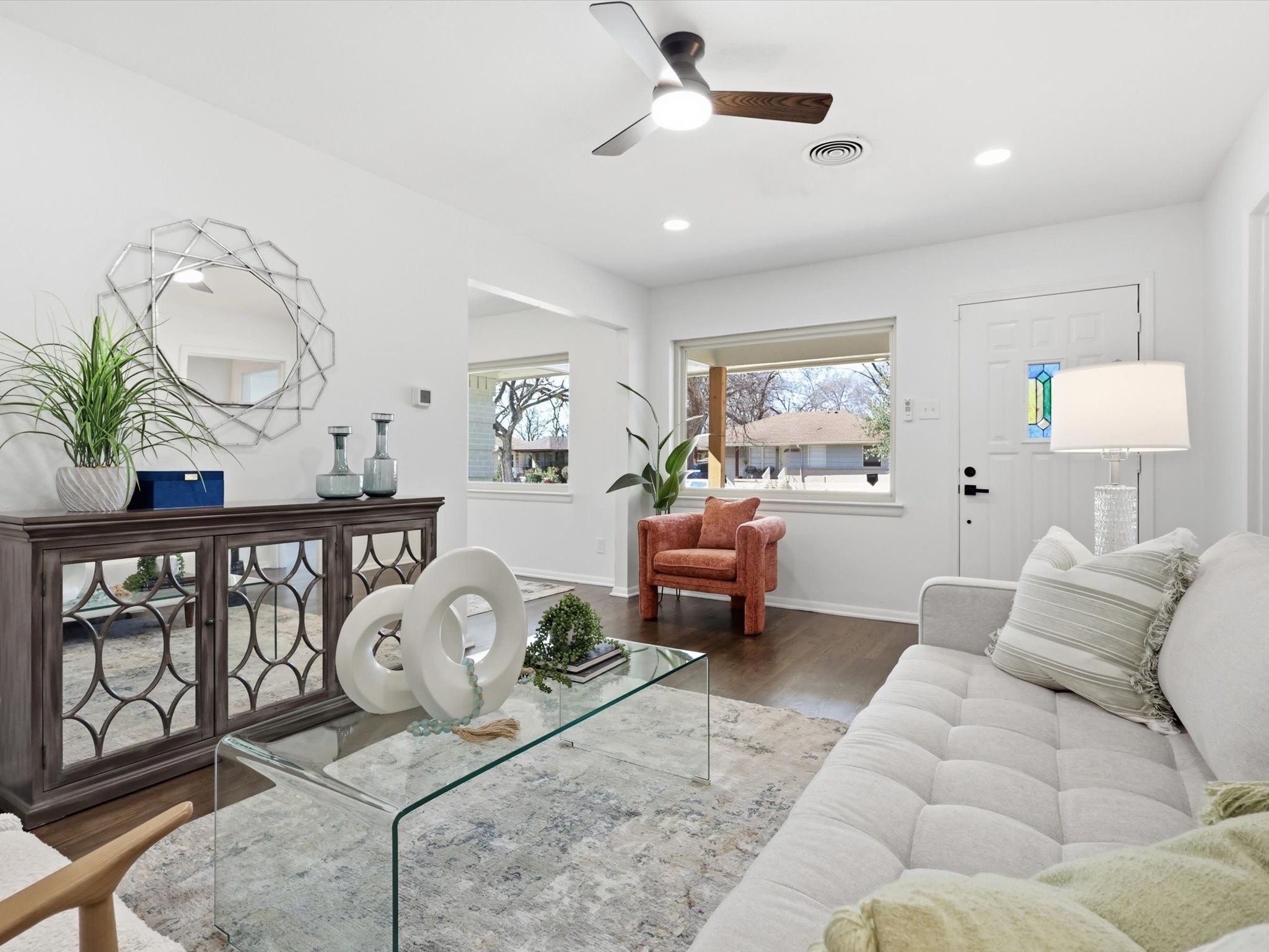 10322 Pinecrest Drive Dallas TX 75228