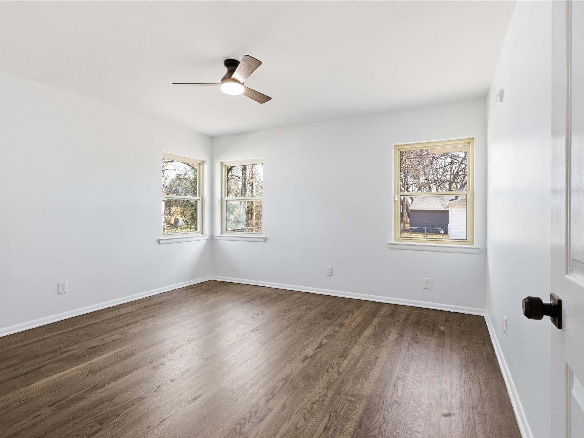 10322 Pinecrest Drive Dallas TX 75228