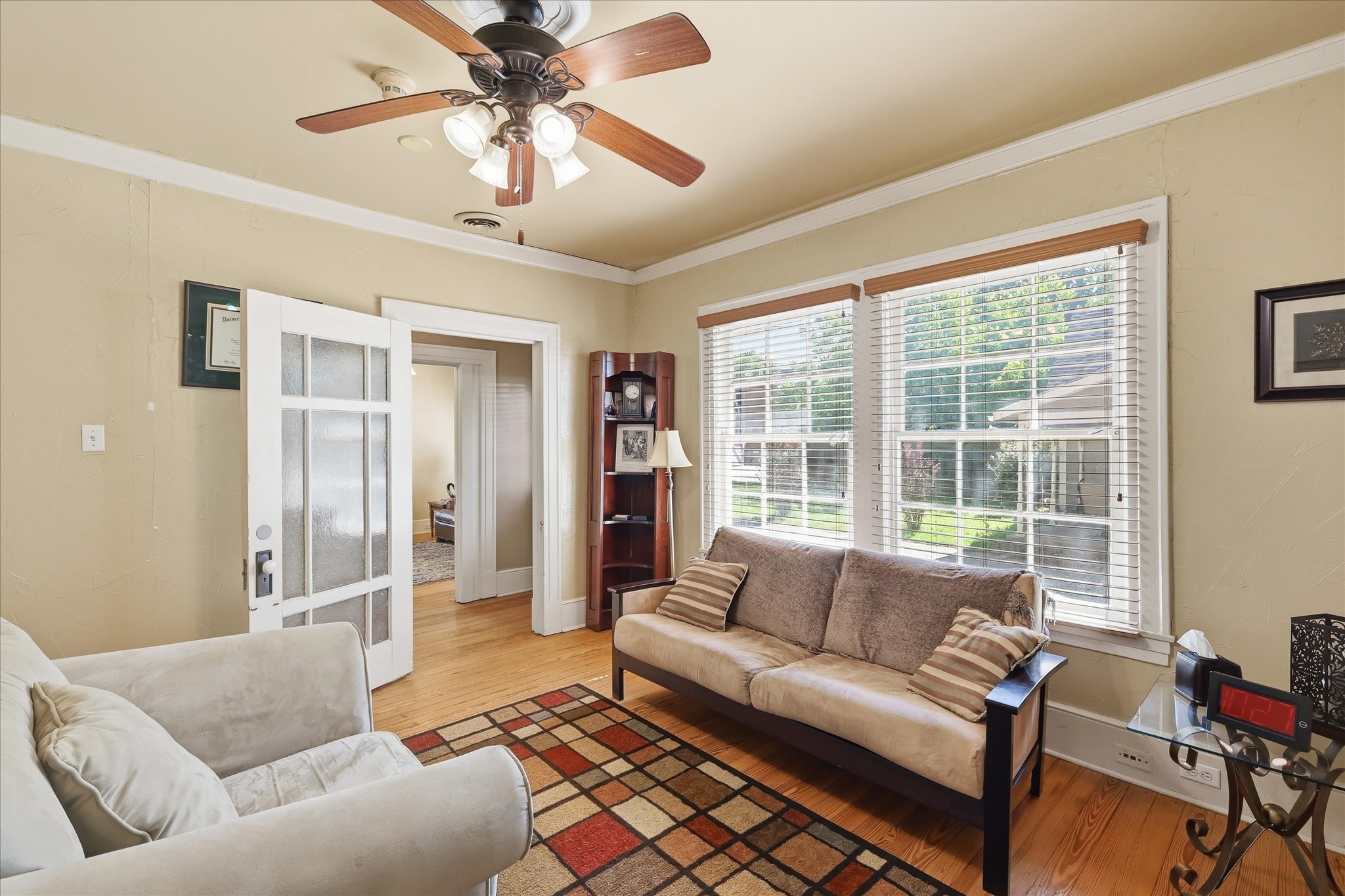 1306 N Locust Street Denton TX 76201