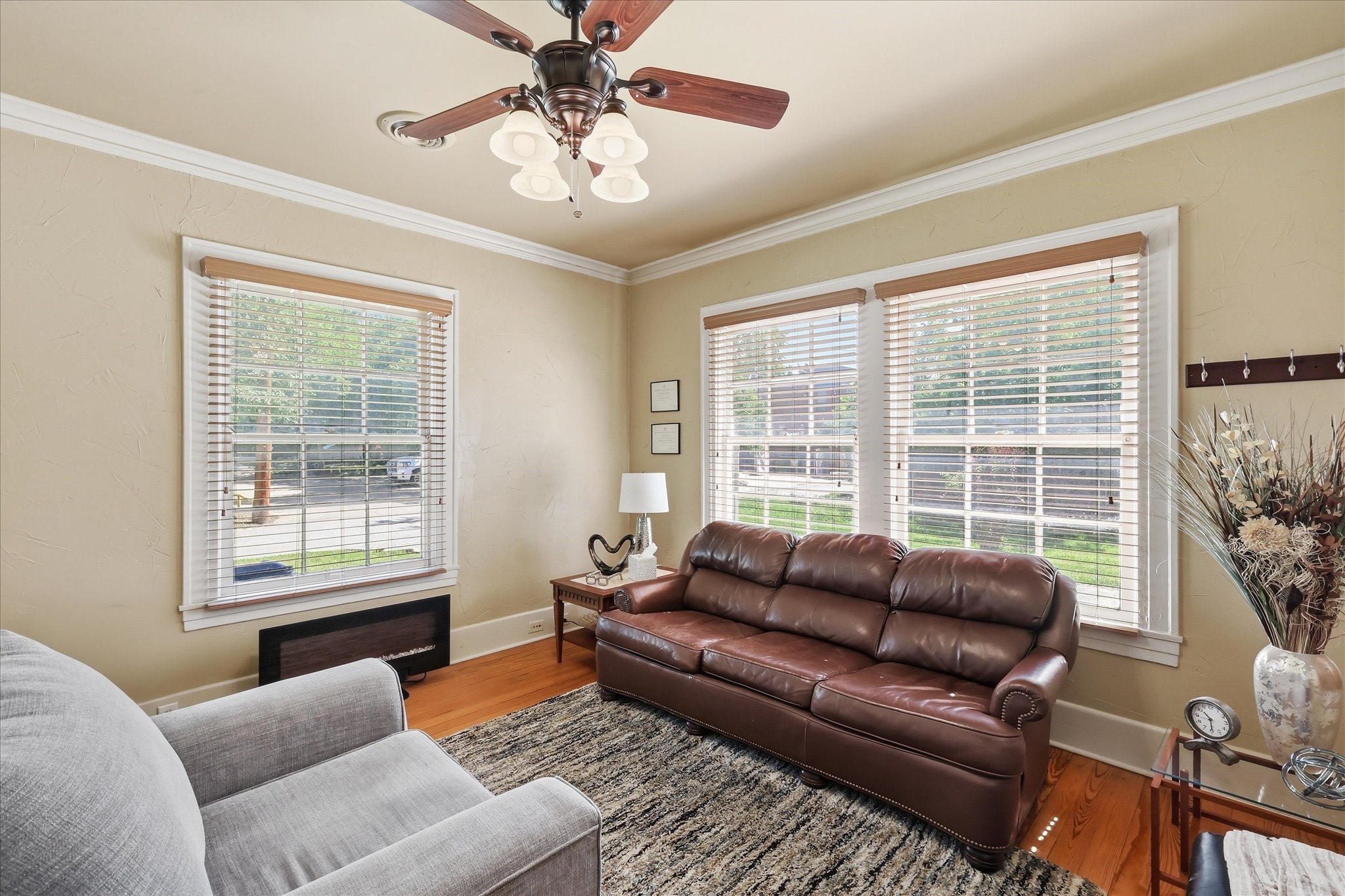 1306 N Locust Street Denton TX 76201