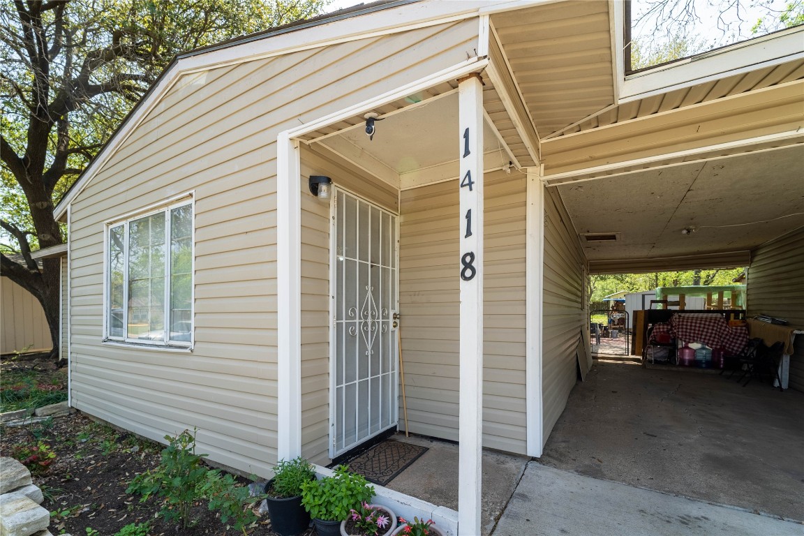 1418 Cardinal Street Arlington TX 76010