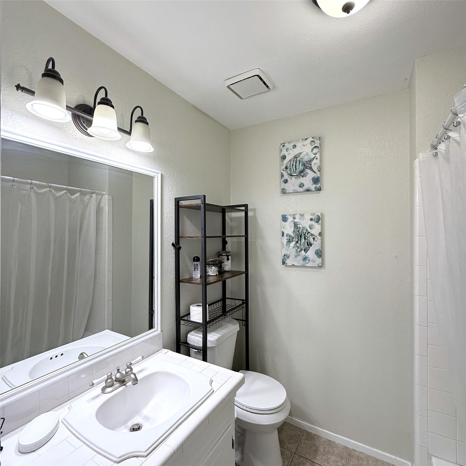 6425 Old Mill Circle Watauga TX 76148