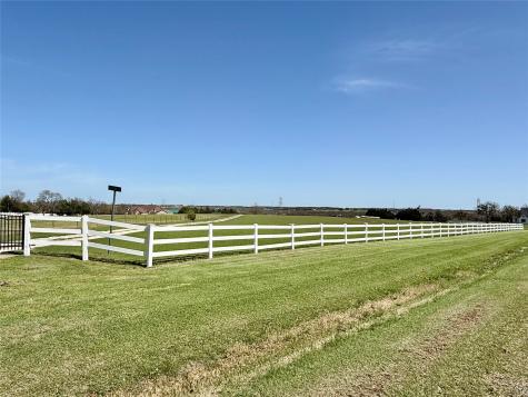 20762 Fm 740 Forney TX 75126