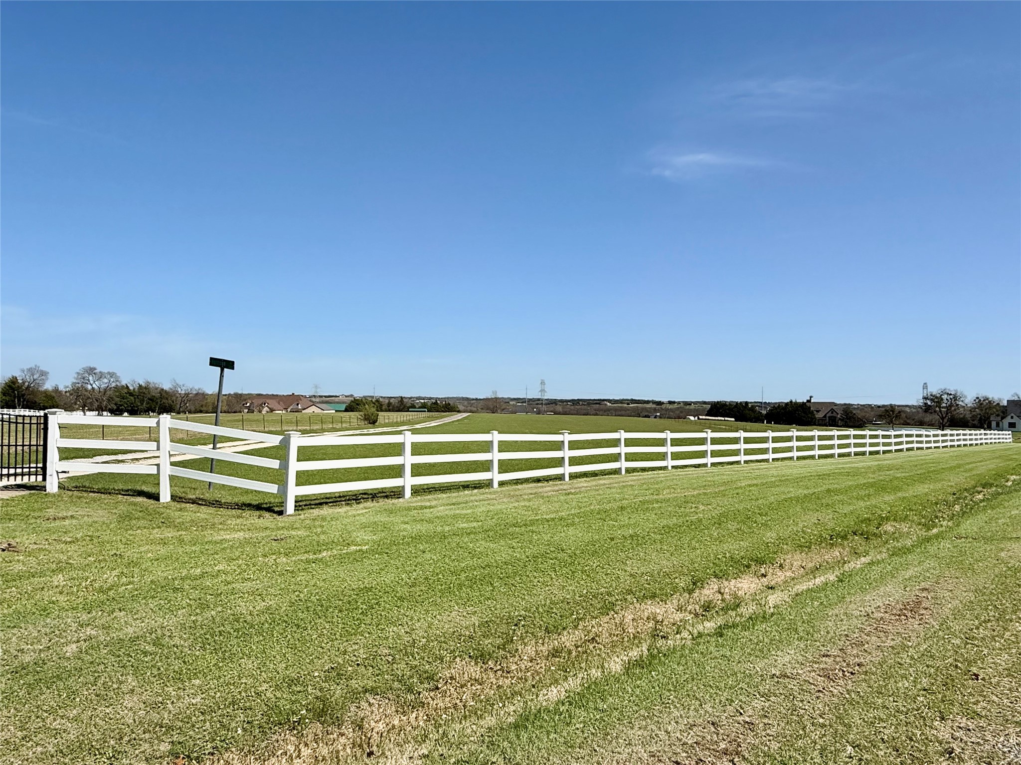 20762 Fm 740 Forney TX 75126