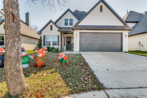 377 Banyan Drive Grapevine TX 76051