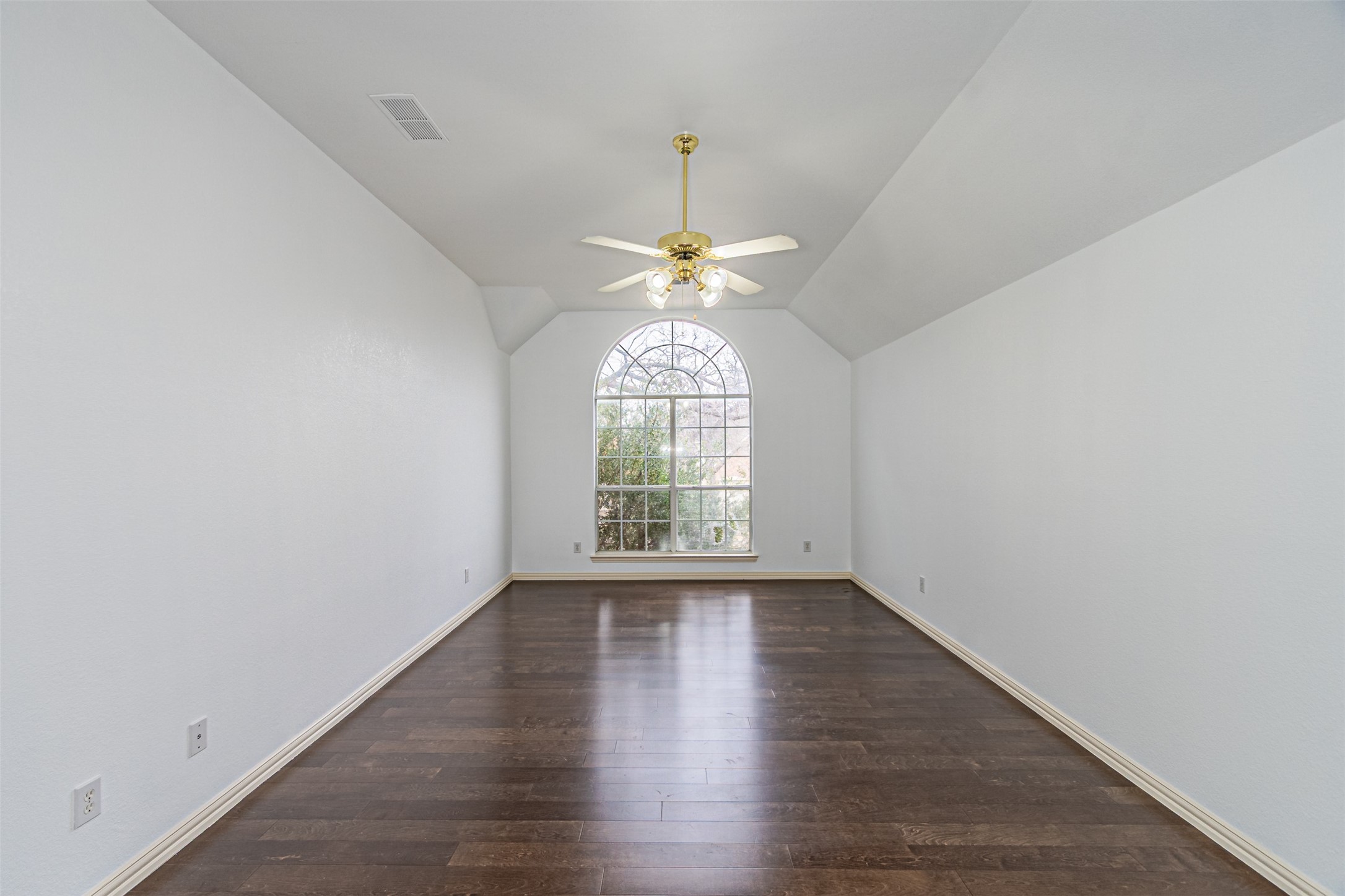 1907 New Haven Road Grapevine TX 76051