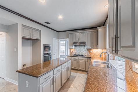 1907 New Haven Road Grapevine TX 76051