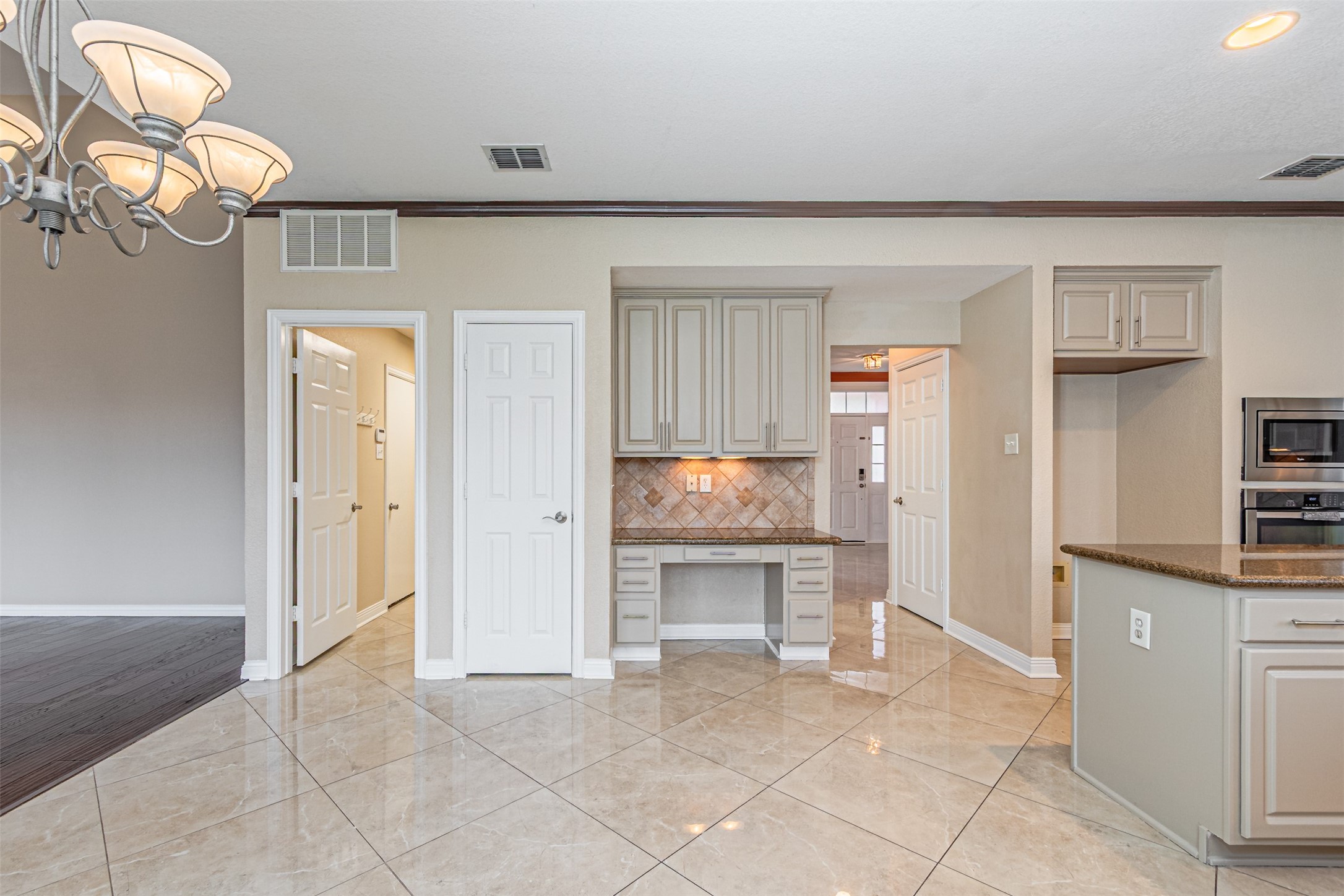 1907 New Haven Road Grapevine TX 76051