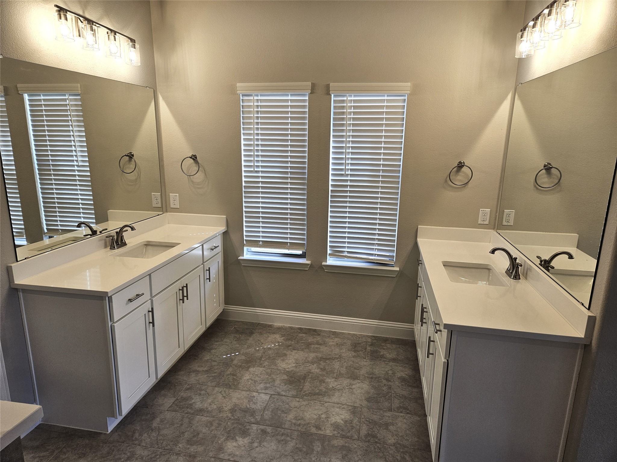 11817 Serval Street Godley TX 76044
