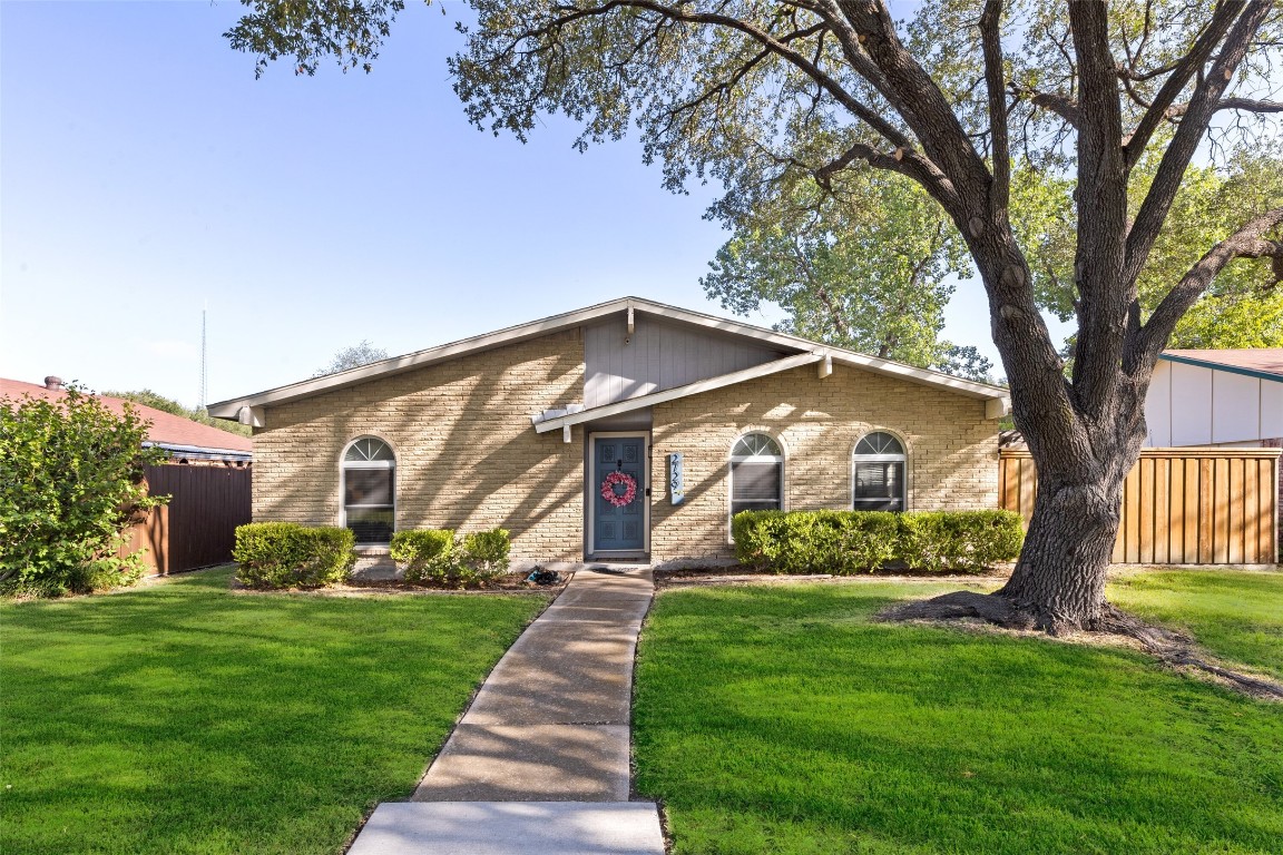 2729 Dove Meadow Drive Garland TX 75043