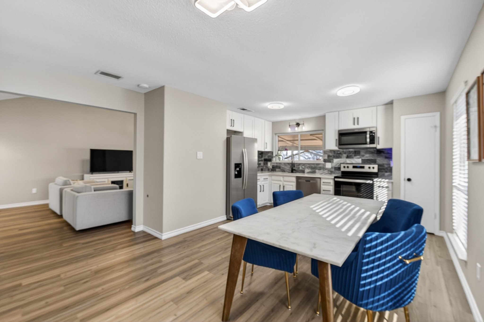 1845 Chisolm Trail Lewisville TX 75077