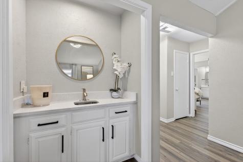 1845 Chisolm Trail Lewisville TX 75077
