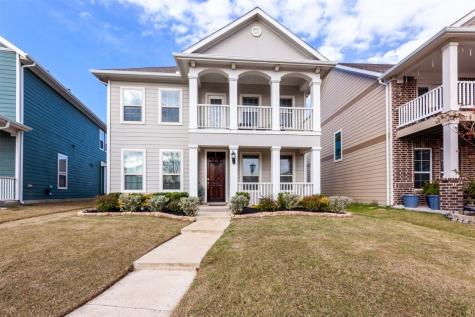1409 Bull Street Aubrey TX 76227