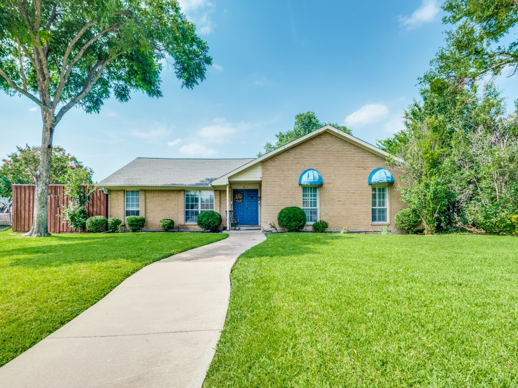 2511 Canterbury Place Carrollton TX 75006