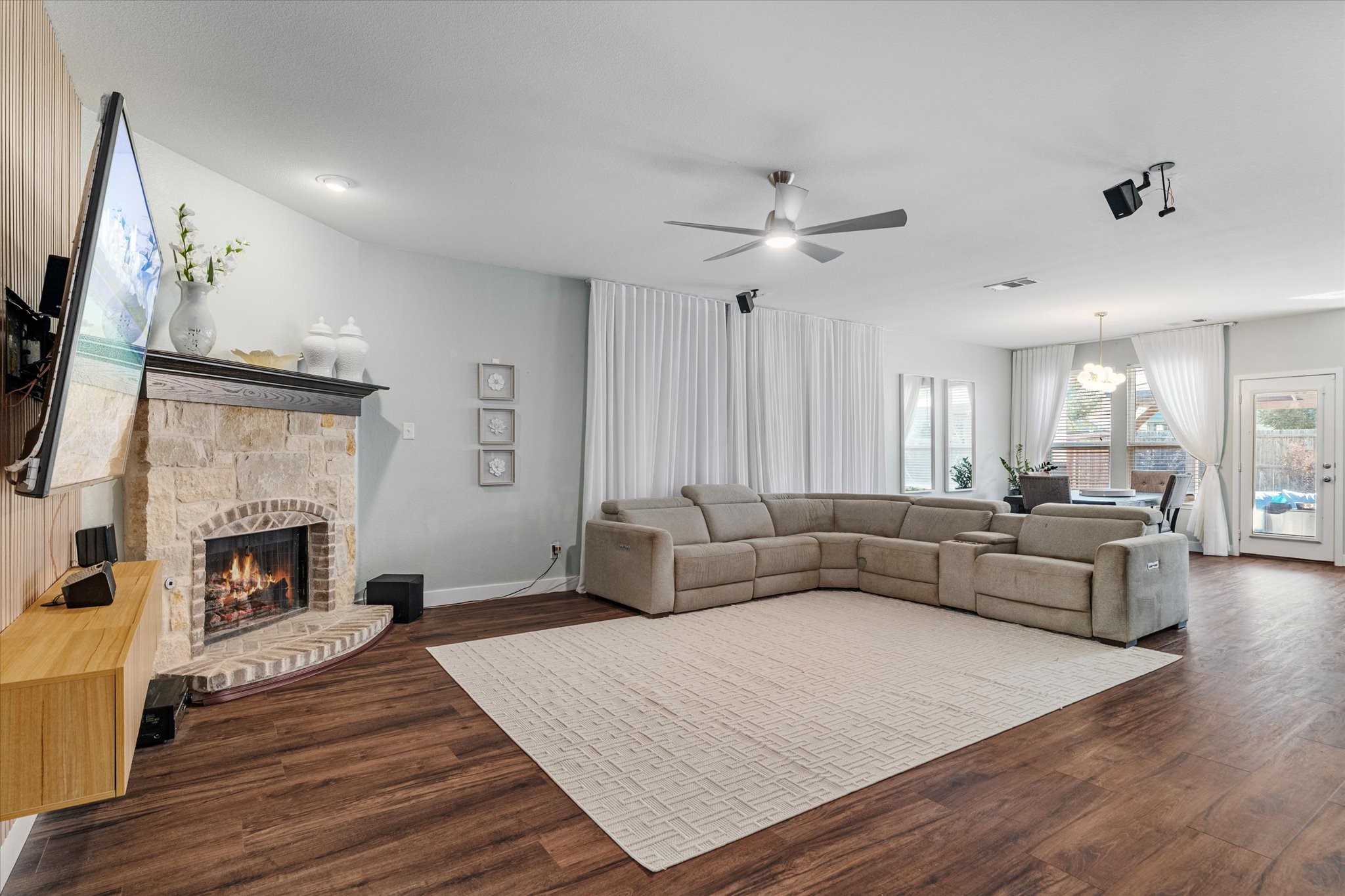 1105 Freesia Drive Little Elm TX 75068