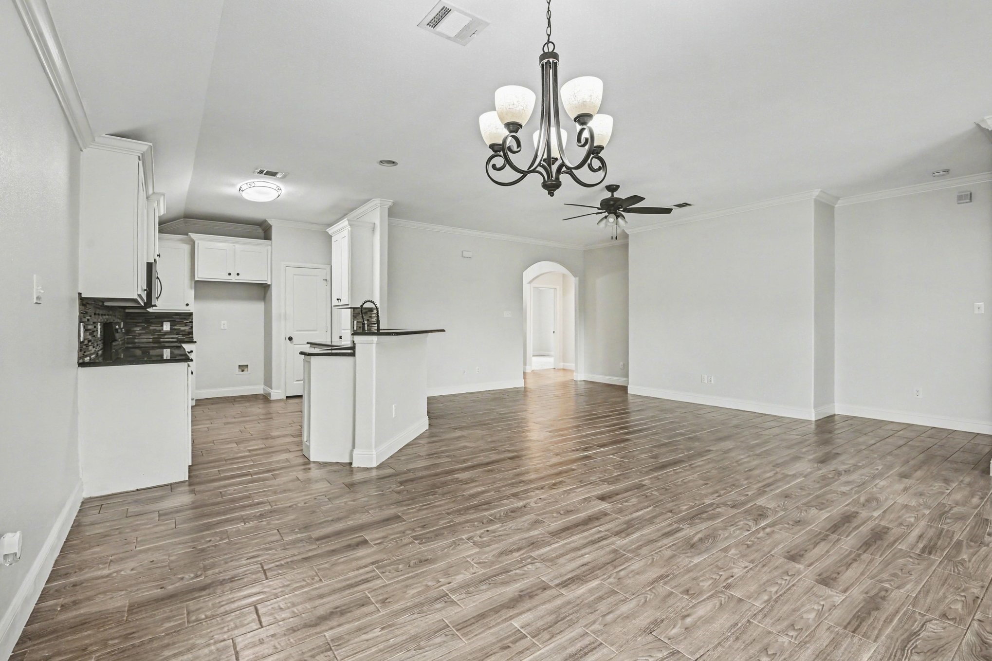 808 N Ridge Drive White Settlement TX 76108