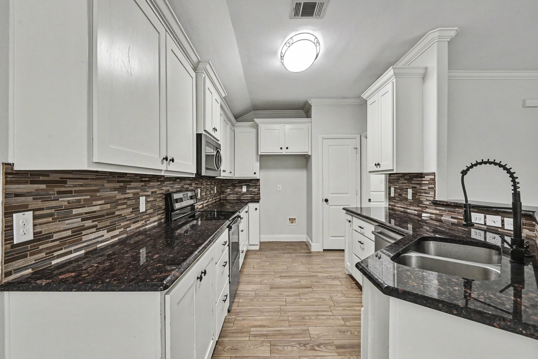 808 N Ridge Drive White Settlement TX 76108