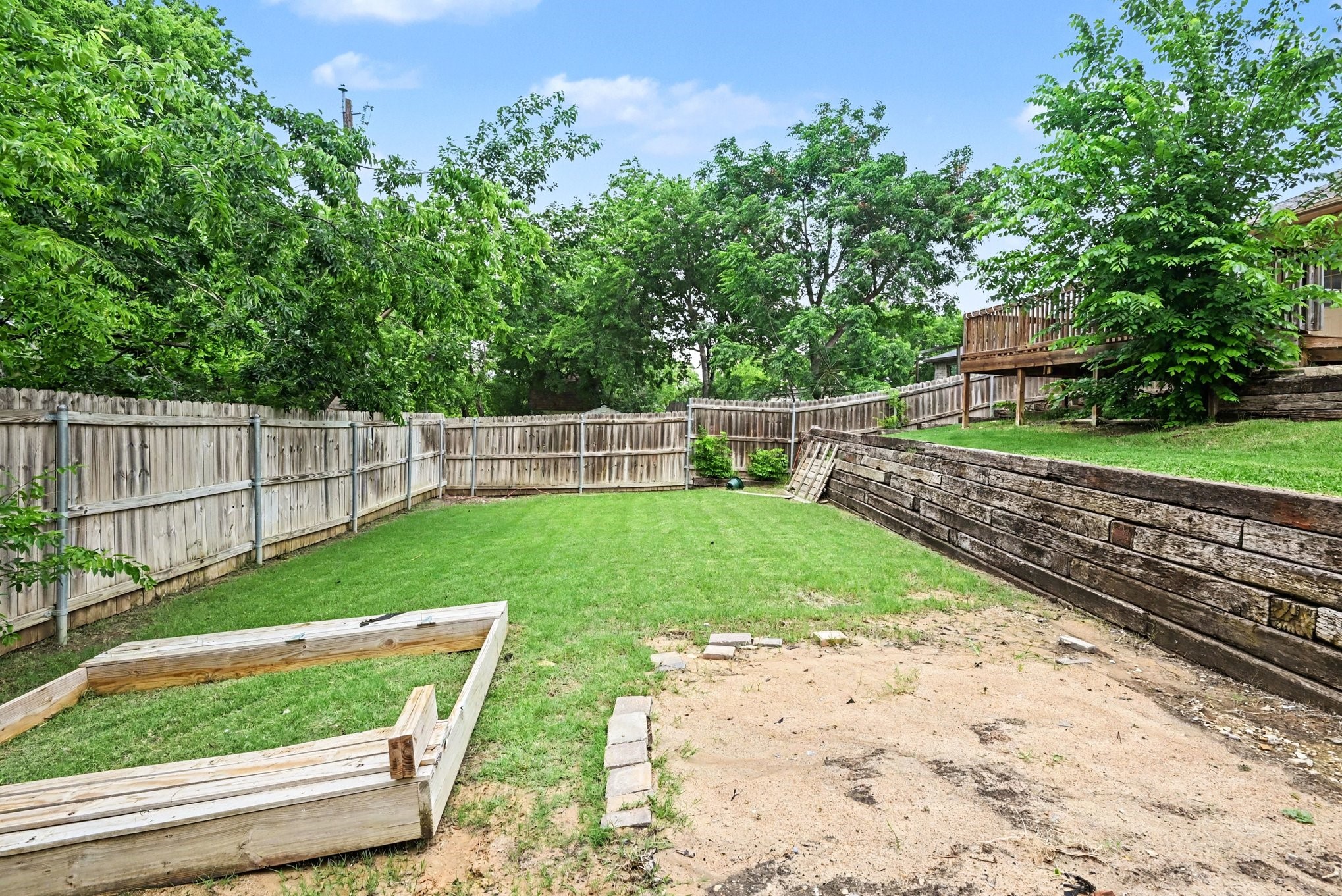 808 N Ridge Drive White Settlement TX 76108