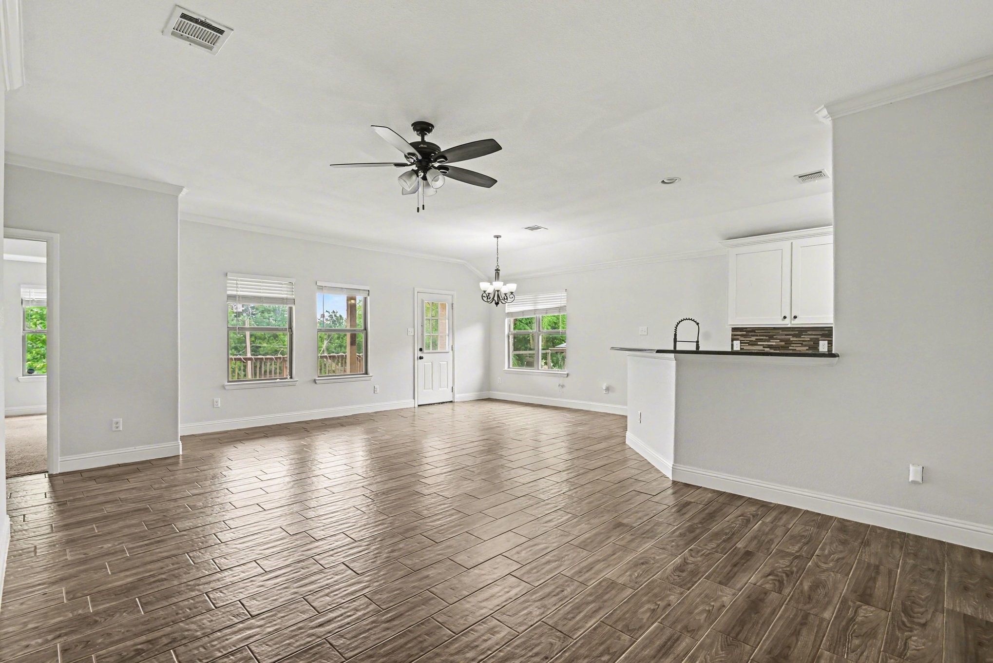 808 N Ridge Drive White Settlement TX 76108