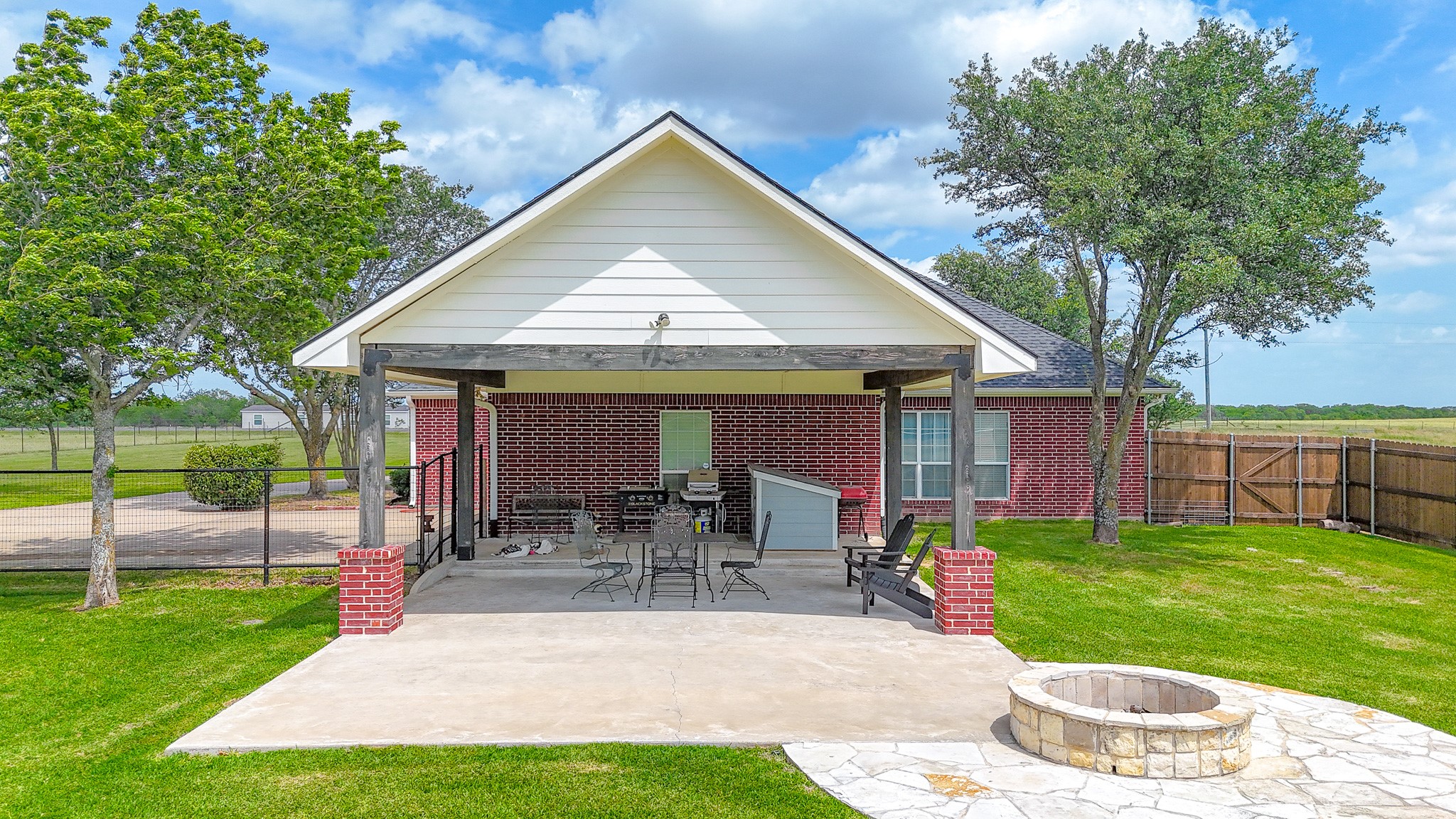 4729 Fm 744 Corsicana TX 75110