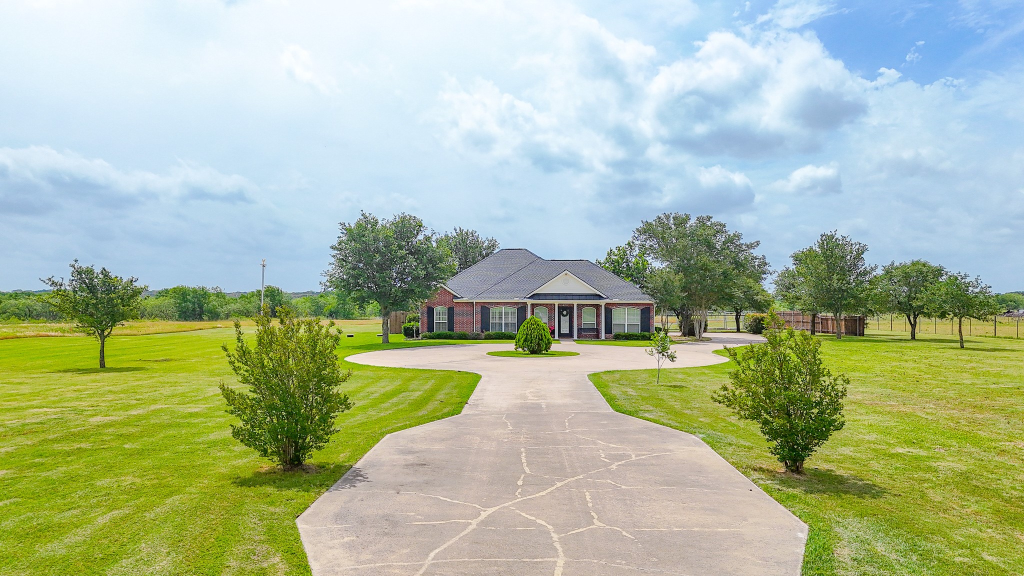 4729 Fm 744 Corsicana TX 75110
