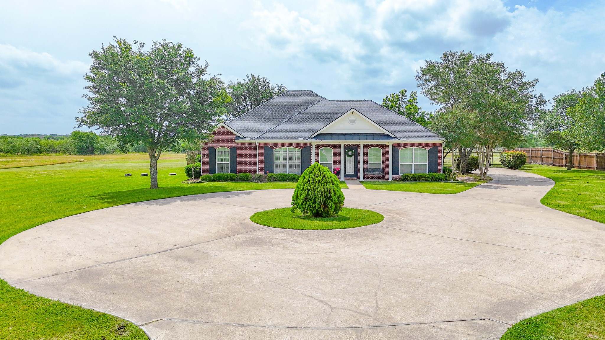 4729 Fm 744 Corsicana TX 75110
