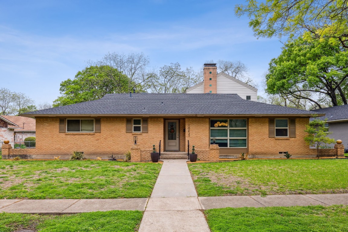 10427 Coleridge Street Dallas TX 75218