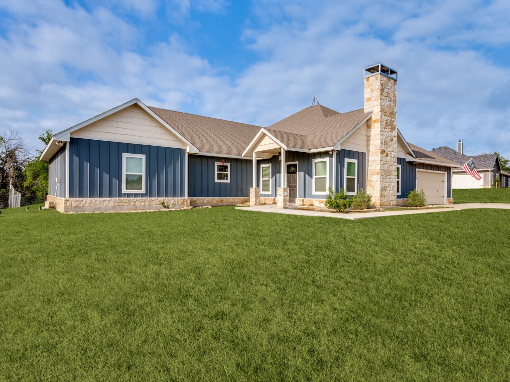 115 Kriston Lane Springtown TX 76082