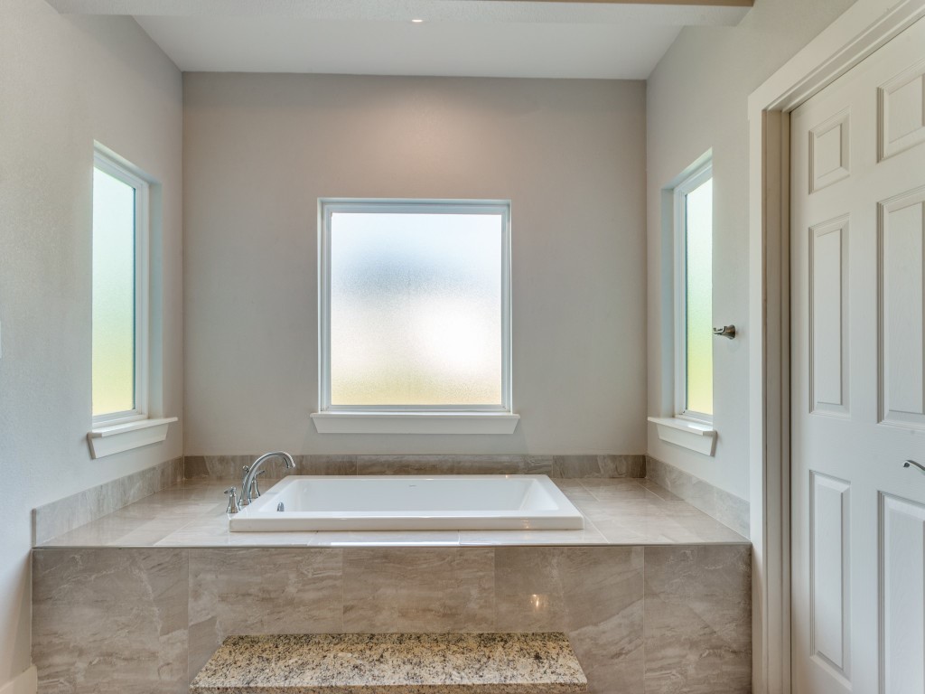 115 Kriston Lane Springtown TX 76082