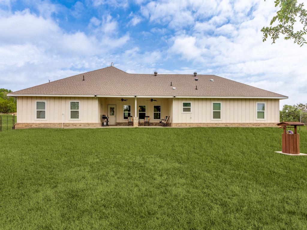 115 Kriston Lane Springtown TX 76082